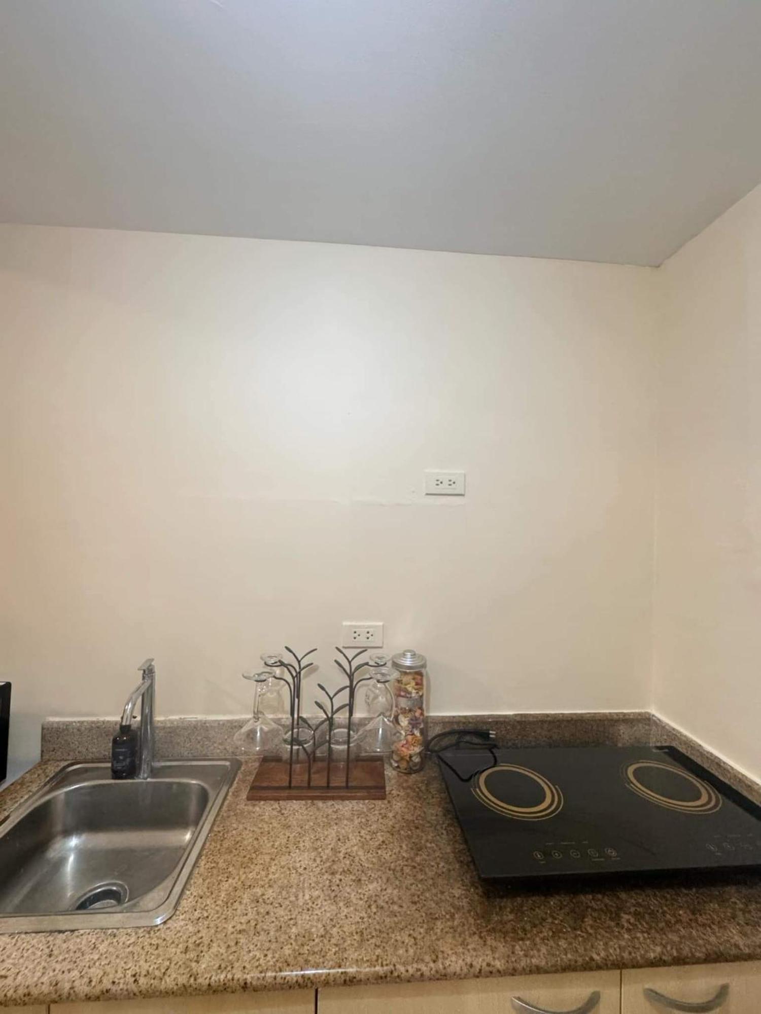 Casa Luz Budget Condotel *