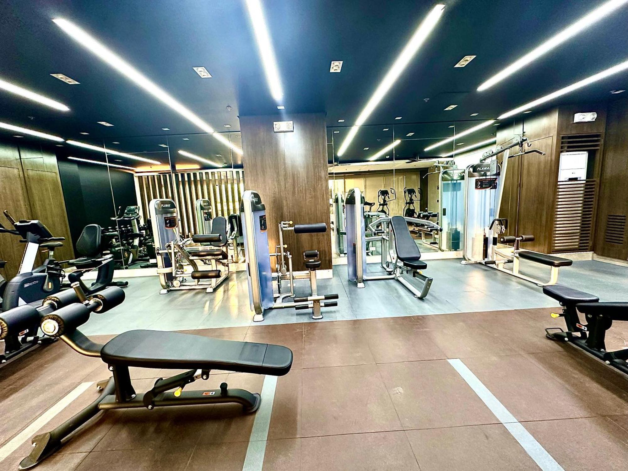 High Rise With Balcony, Pool, Gym, Skygarden, Grand Lobby And Working Lounge 28f