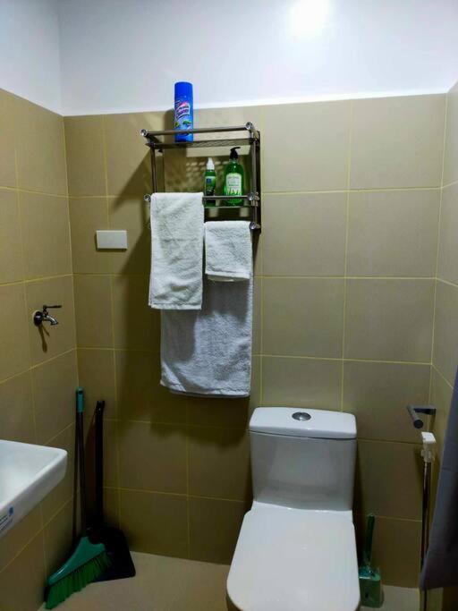 Jireh's Staycation In Makati Apartment Manila