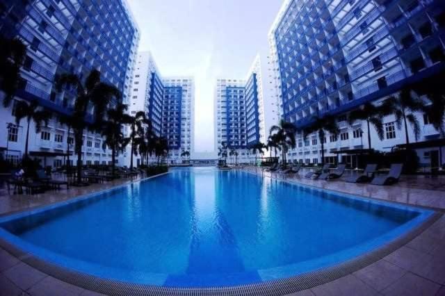 Apartment Bliss Staycation At Sea Residences By John Manila