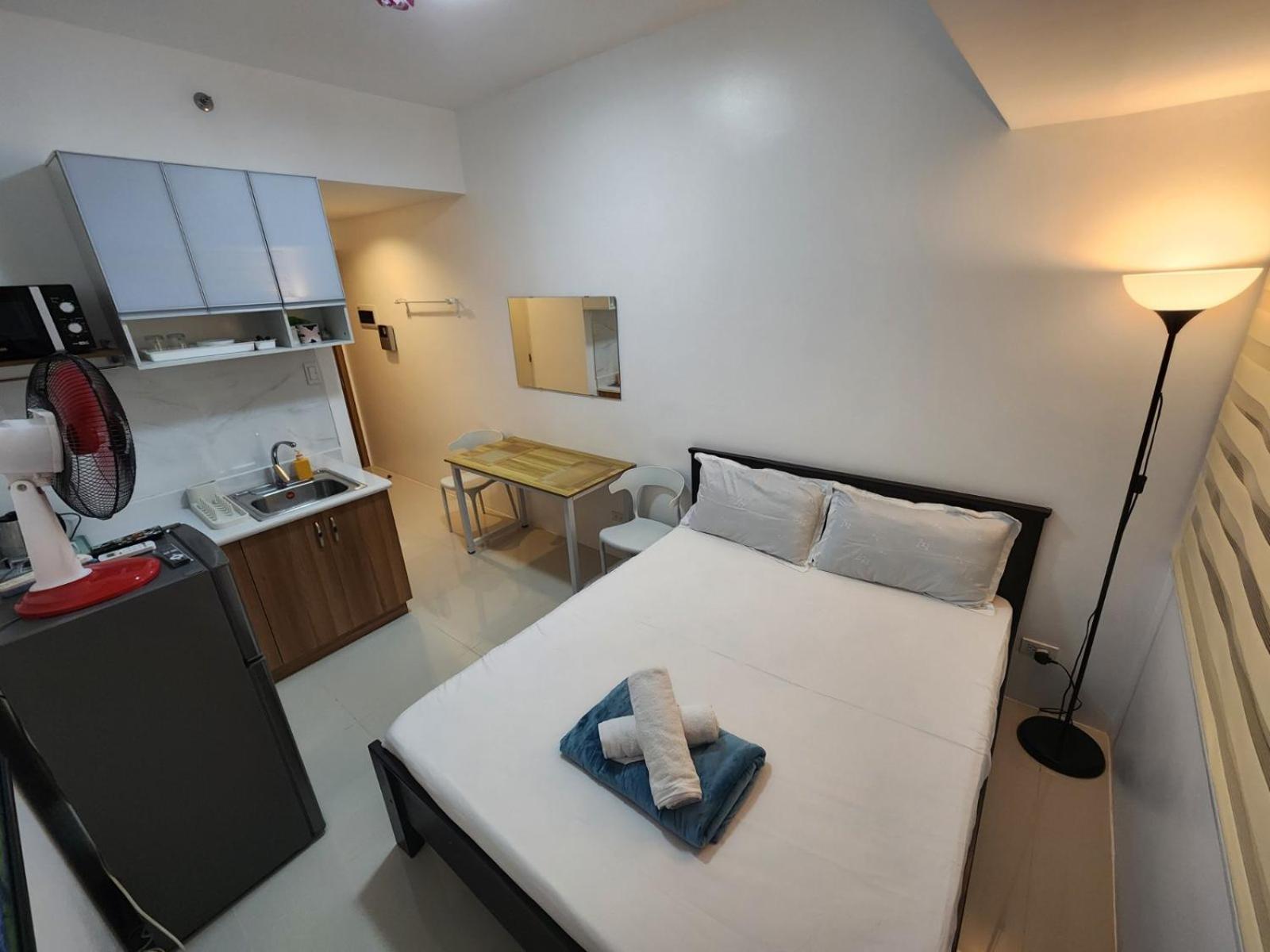 Grand Riviera Condotel By Jen Aparthotel Manila