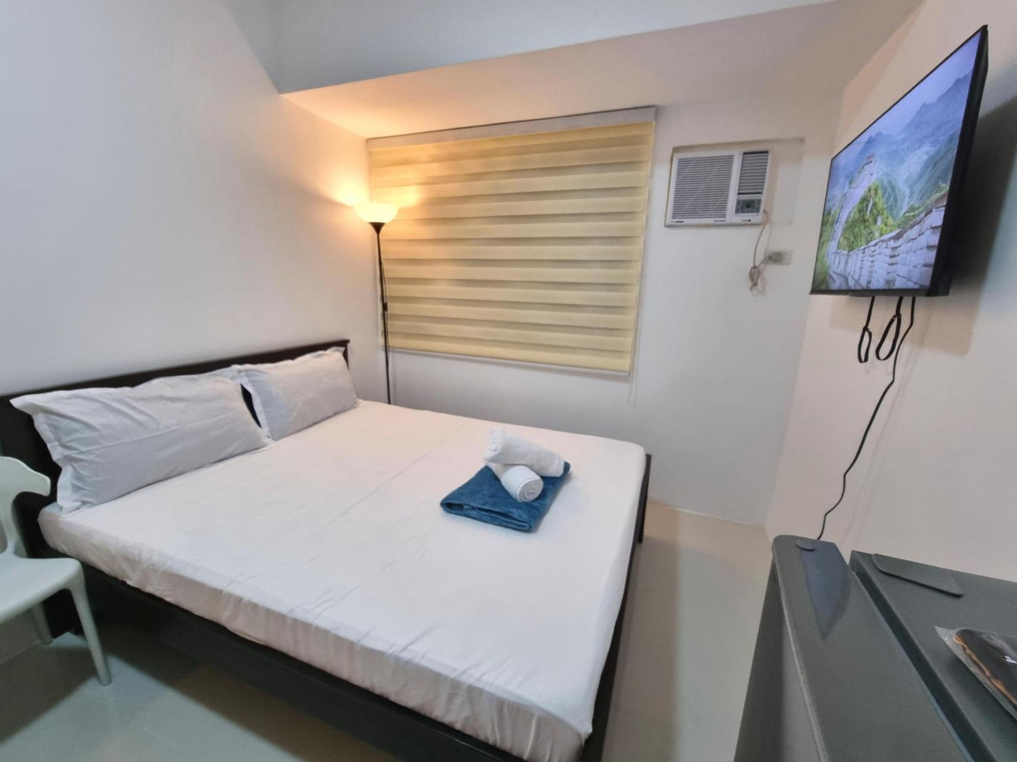 Grand Riviera Condotel By Jen * Manila