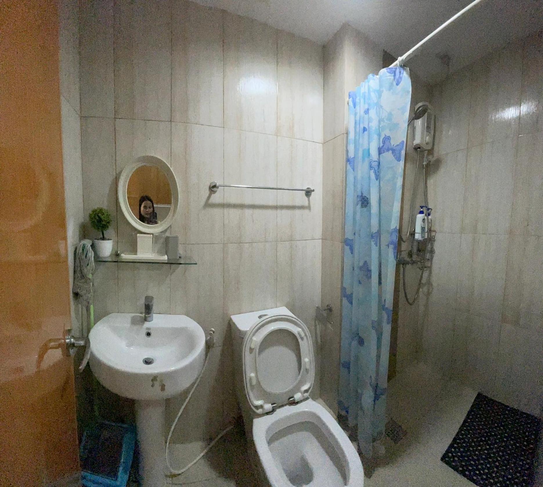 For Rent In 8adriatico Ermita Near St Lukes Medical Center And Us Embassy Manila