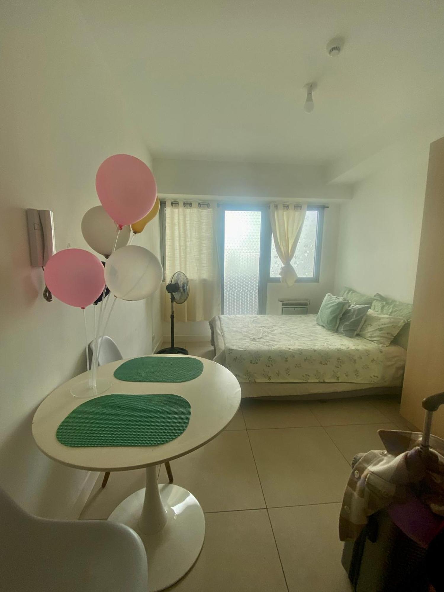 Feby Staycation Apartment Manila