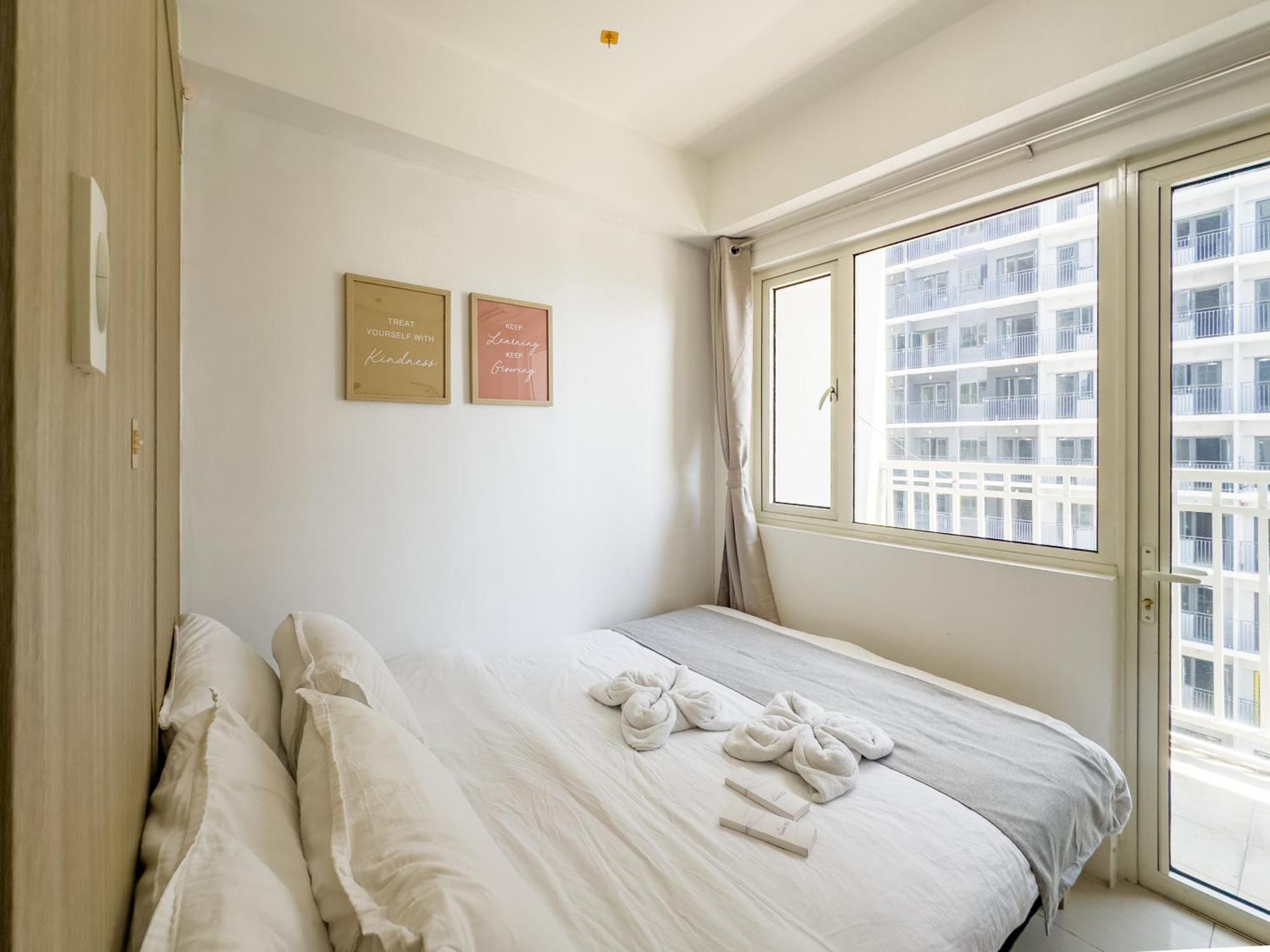 Gemstonebr In Smdc Shore Residences Apartment