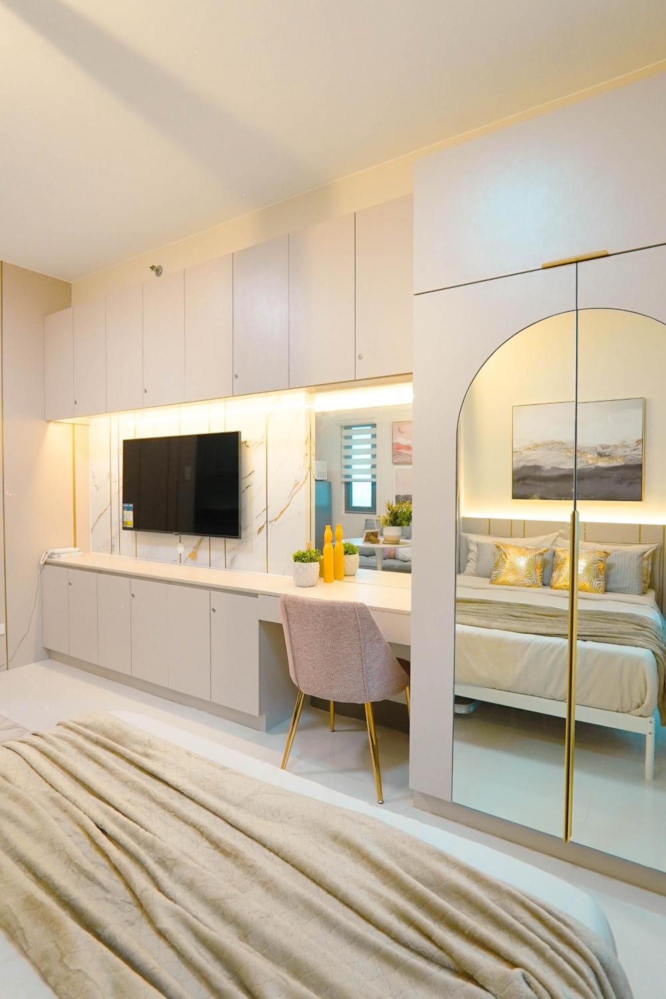 Apartment Casa Eleganza At Fame Residences - 1br Corner Unit, Cbd, Gym, Pool, Wifi, Great View
