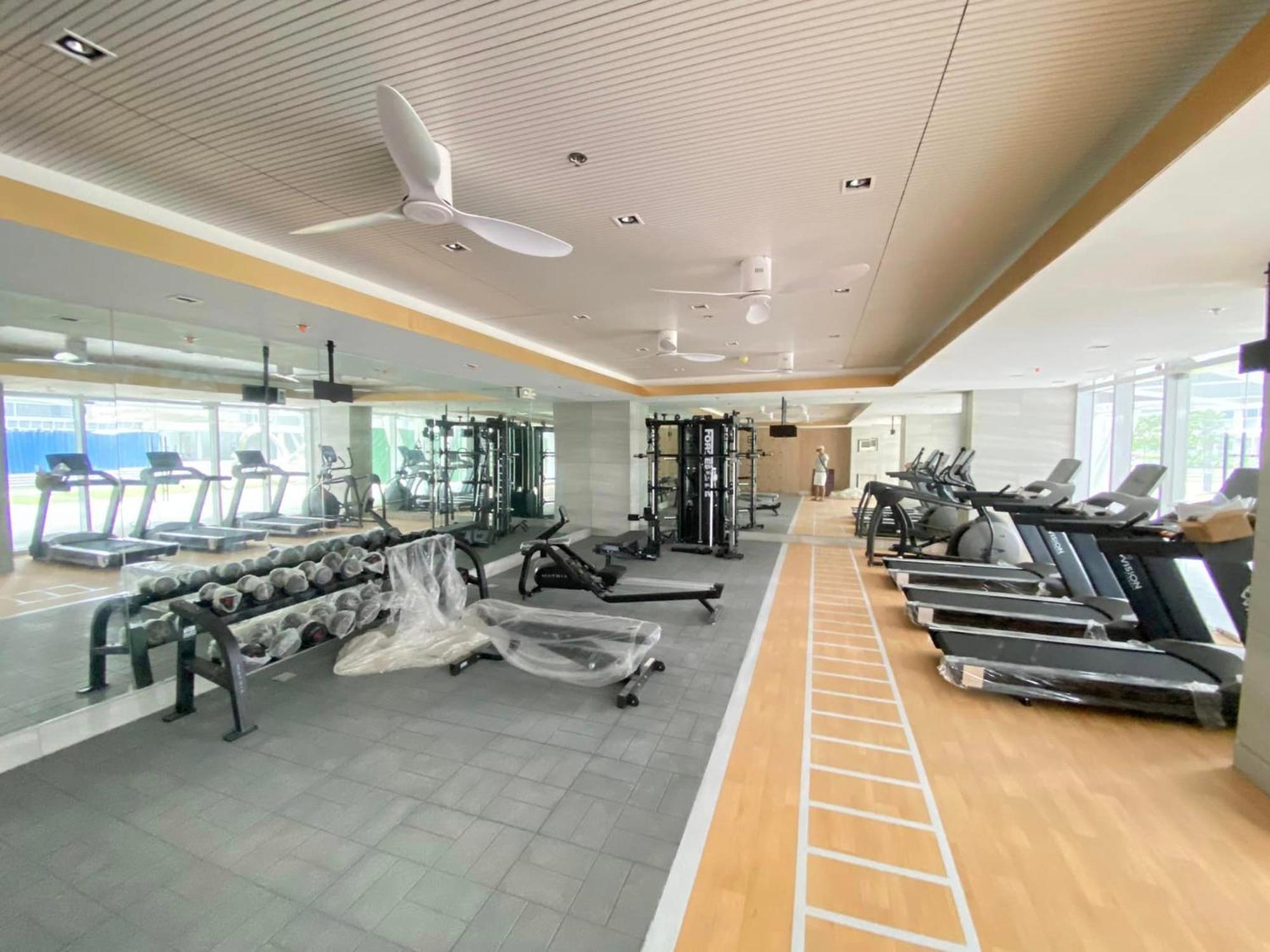 Casa Eleganza At Fame Residences - 1br Corner Unit, Cbd, Gym, Pool, Wifi, Great View