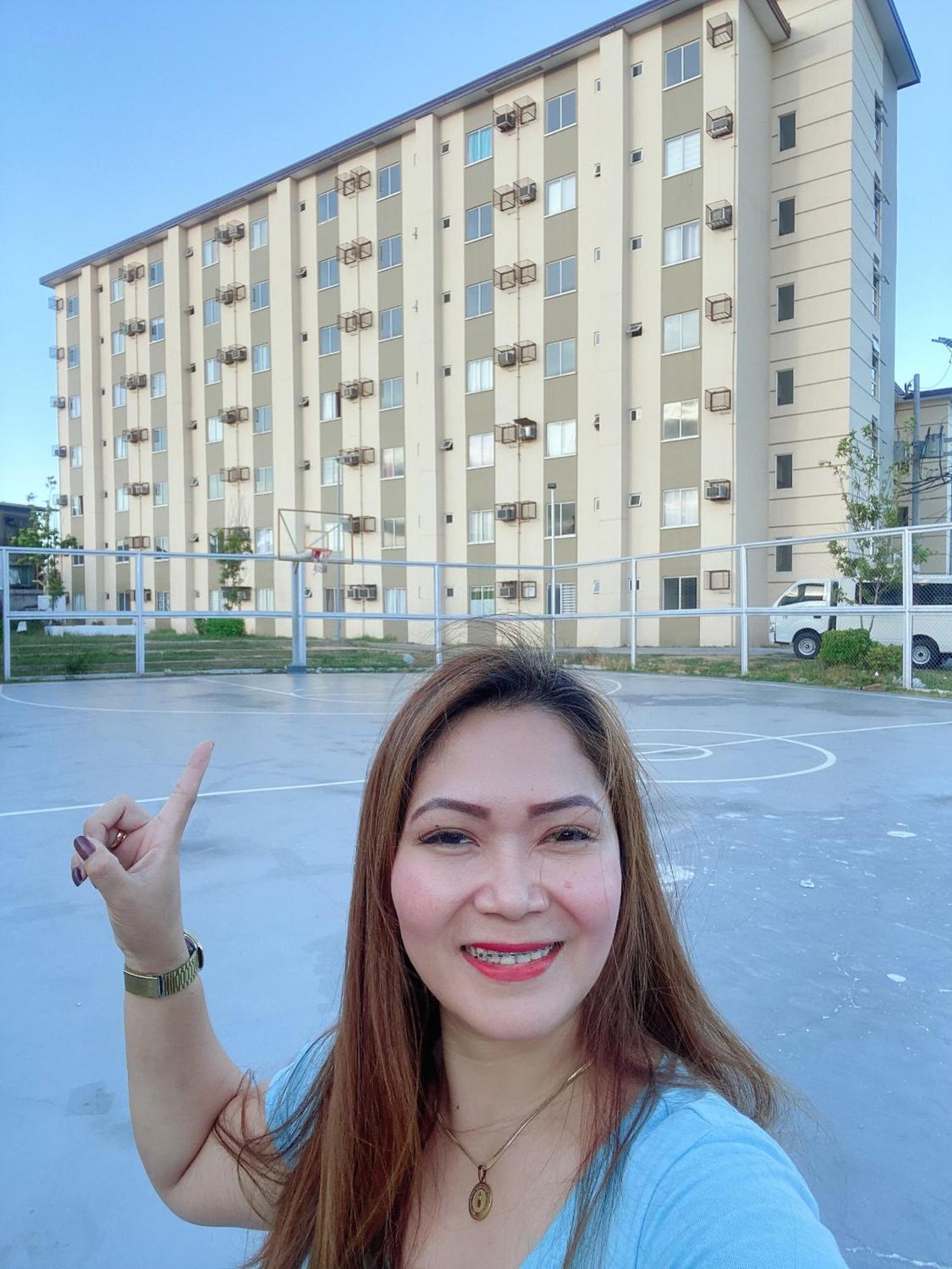 Paradise In Pinas Manila
