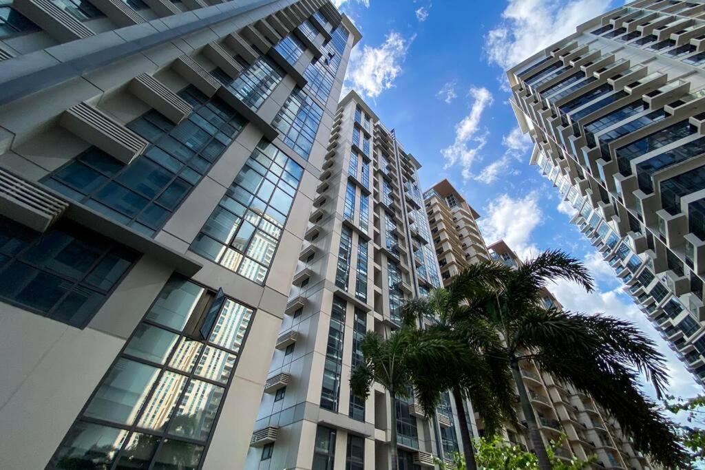 Stayhere Relax & Retreat In Viceroy Mckinley Hill * Manila