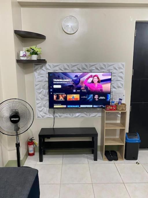 2br Fully Furnished In Makati, Mandaluyong Apartment *