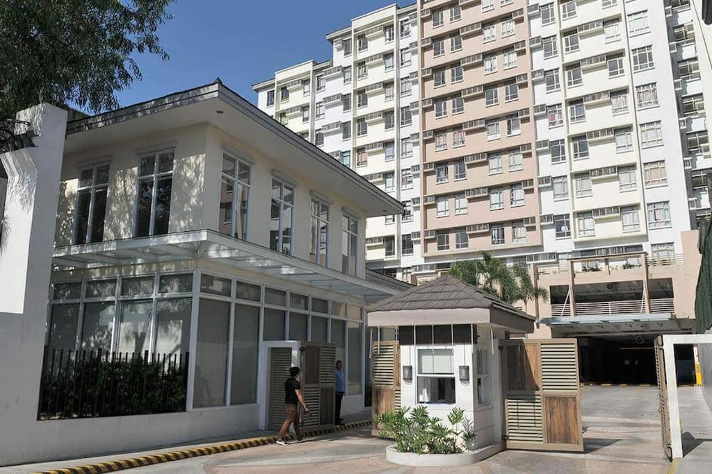 2br Fully Furnished In Makati, Mandaluyong Apartment
