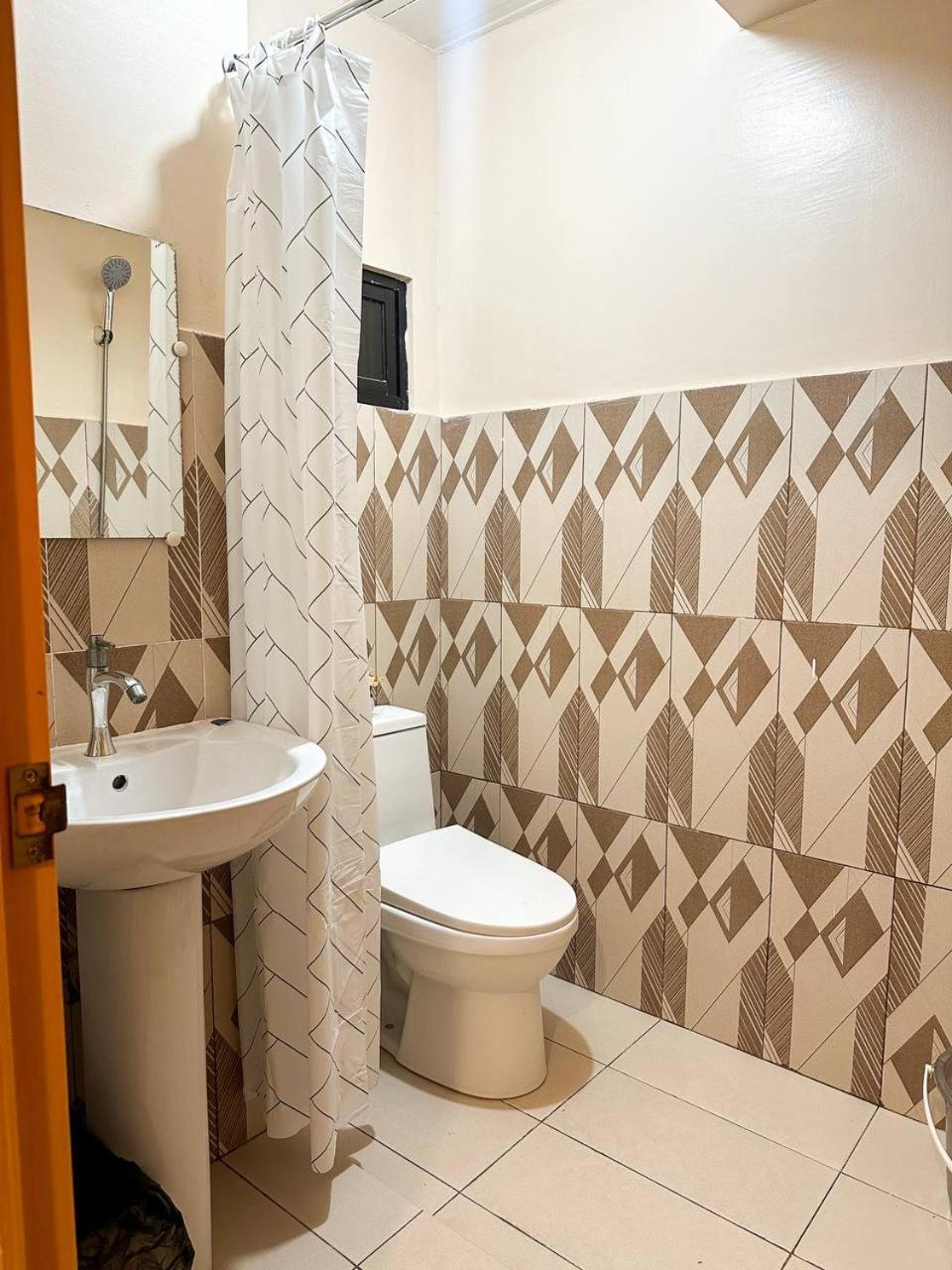 Apartment Staycation In Alabang By Urban Haven Manila