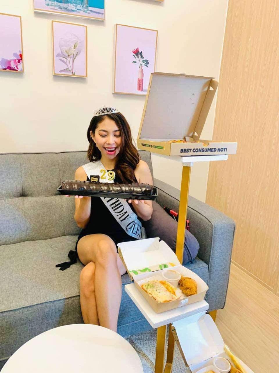 Mille Fleur's Staycation At Trees Residences Apartment Manila