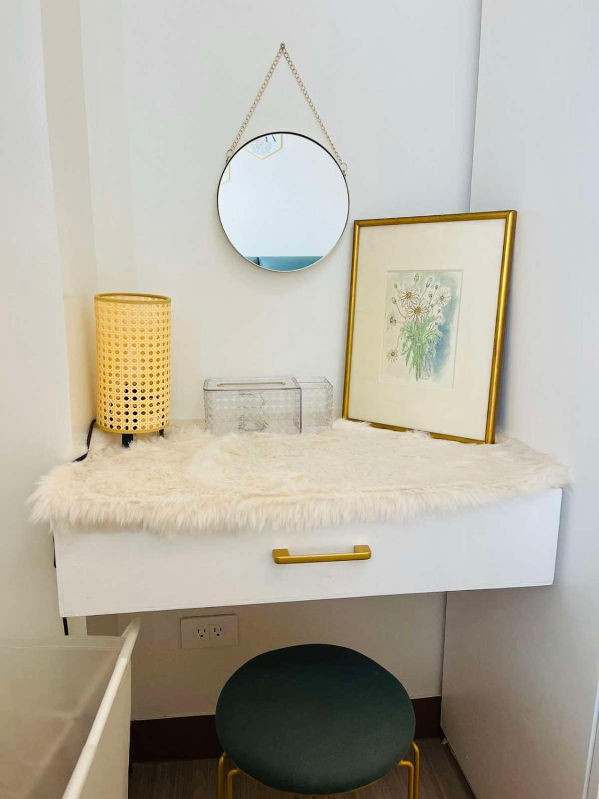 Apartment Mille Fleur's Staycation At Trees Residences Manila