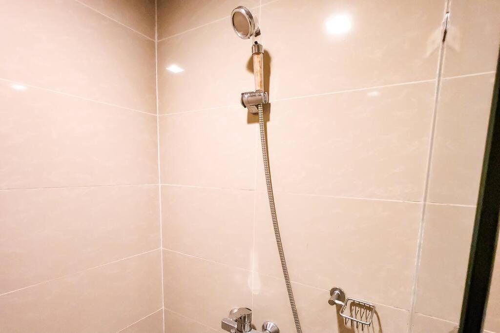 Spacious Executive 3br With Ps4 & Bathtub In Bgc