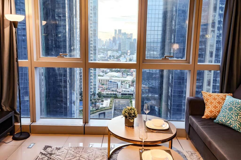 Spacious Executive 3br With Ps4 & Bathtub In Bgc Apartment *