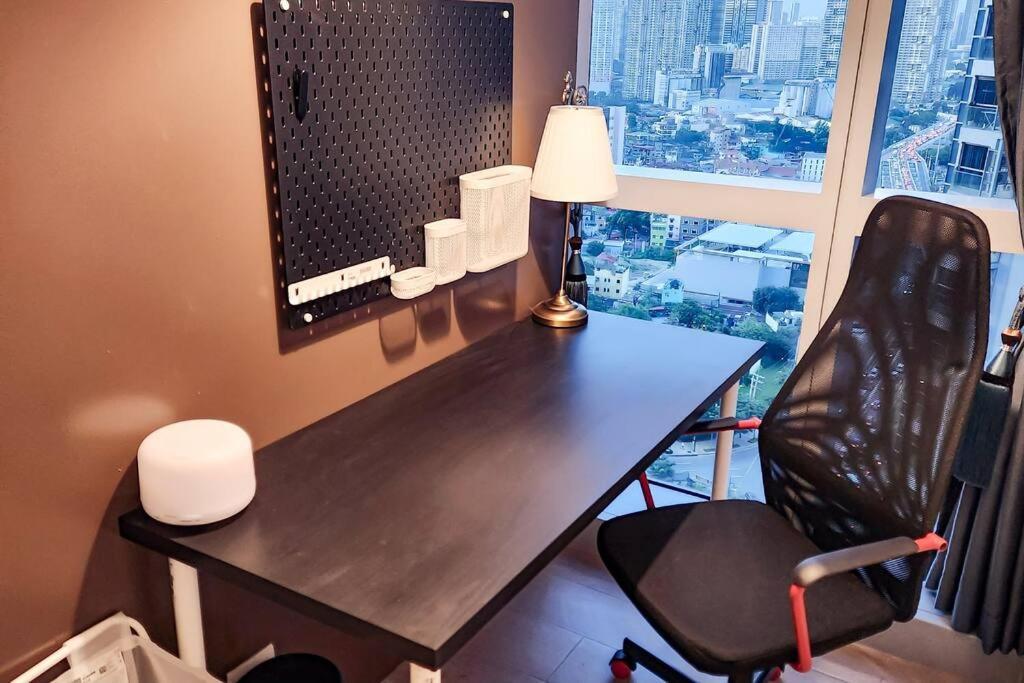 Spacious Executive 3br With Ps4 & Bathtub In Bgc * Manila