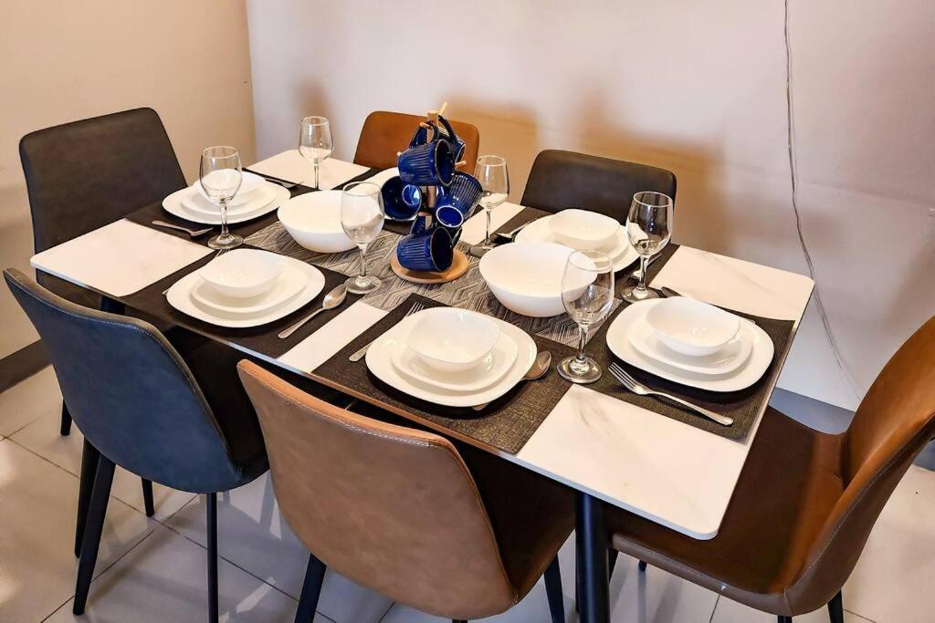 Spacious Executive 3br With Ps4 & Bathtub In Bgc