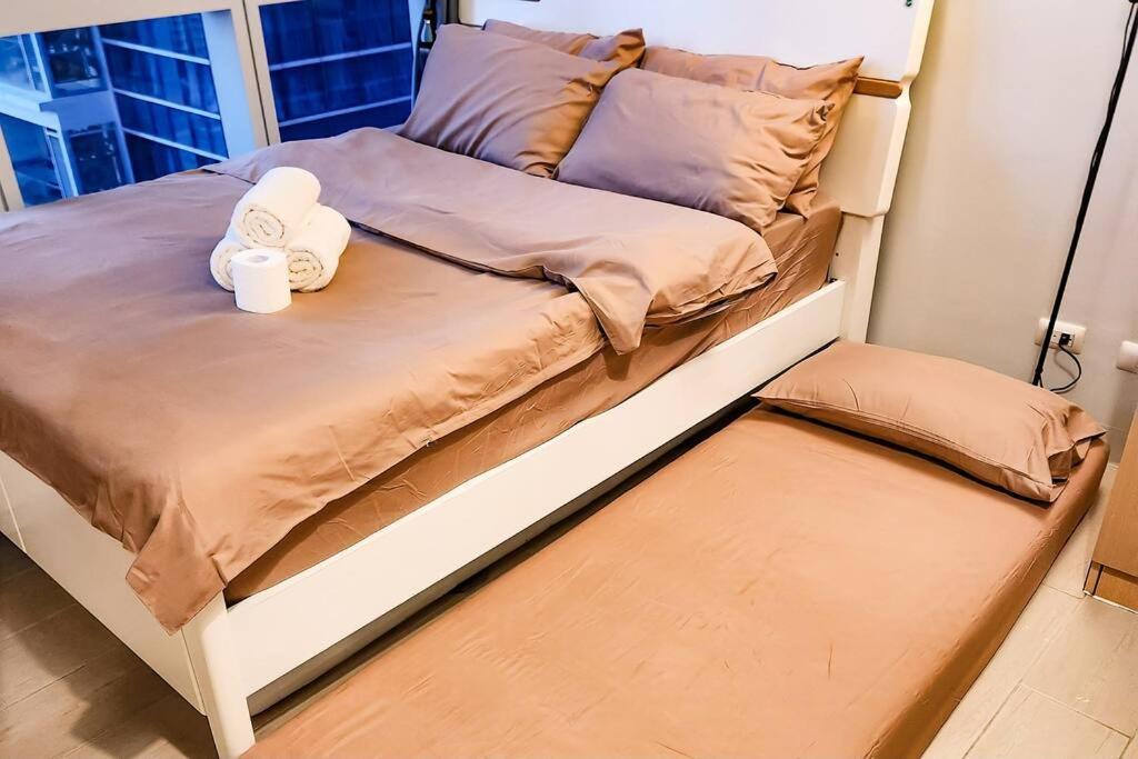 Spacious Executive 3br With Ps4 & Bathtub In Bgc Apartment