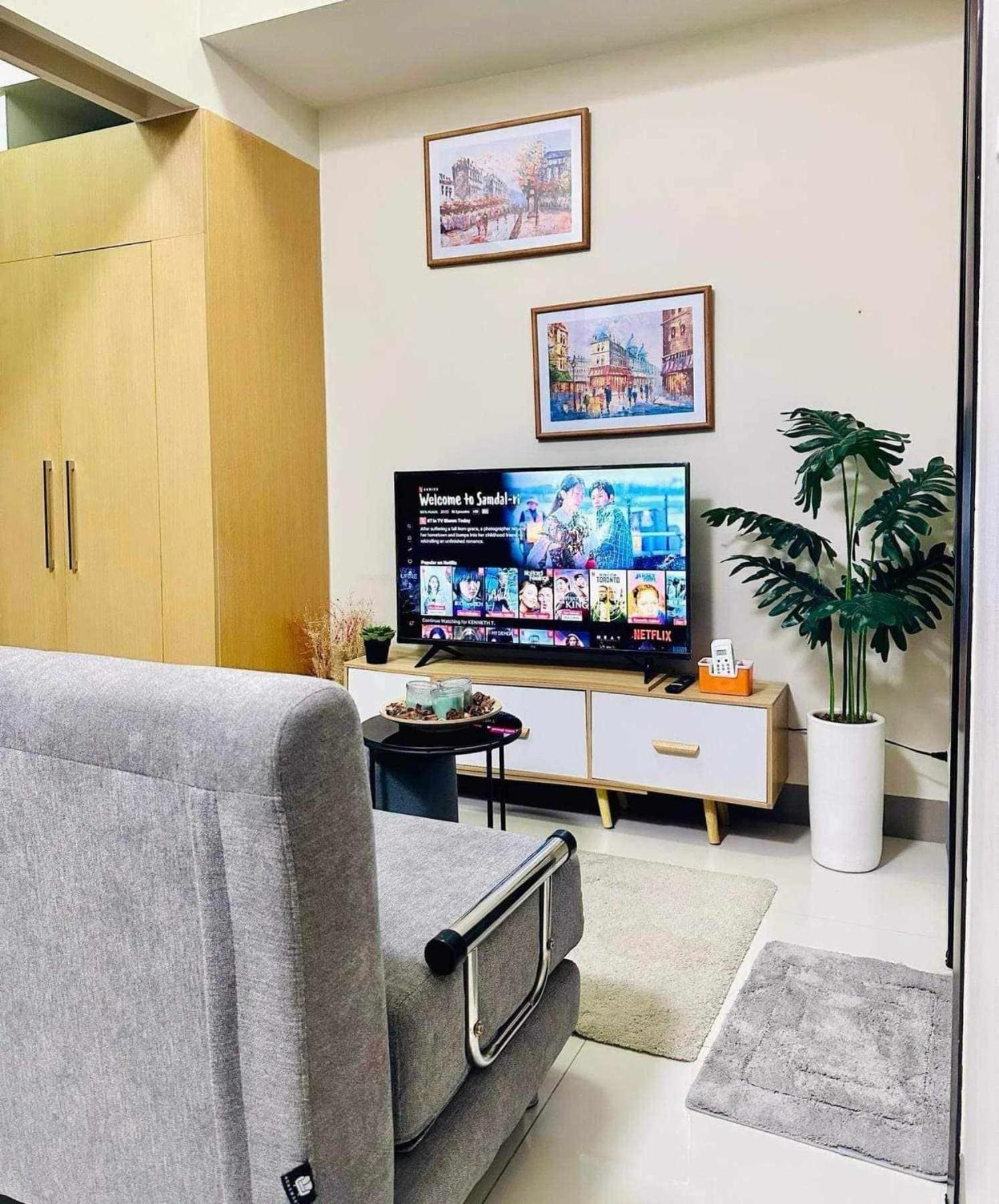 Taguig Parksuit 1bgc Apartment *