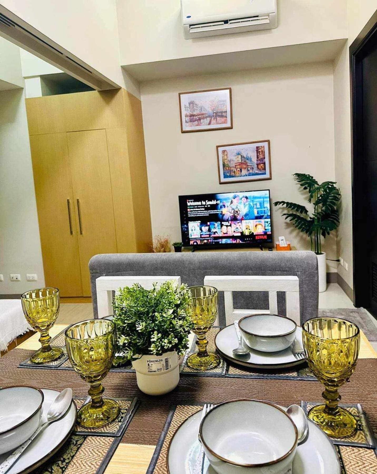 Taguig Parksuit 1bgc Apartment Manila