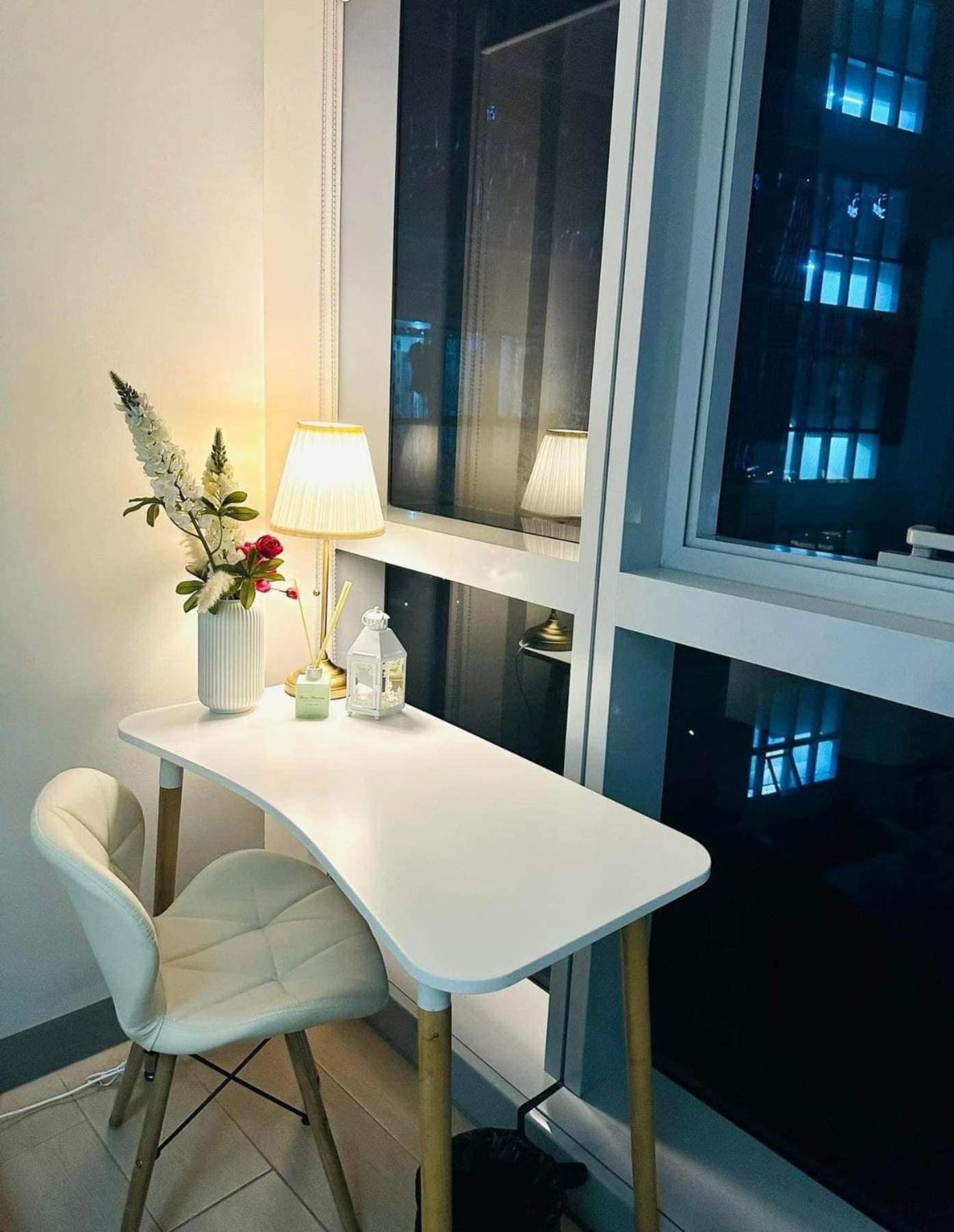 Taguig Parksuit 1bgc Manila