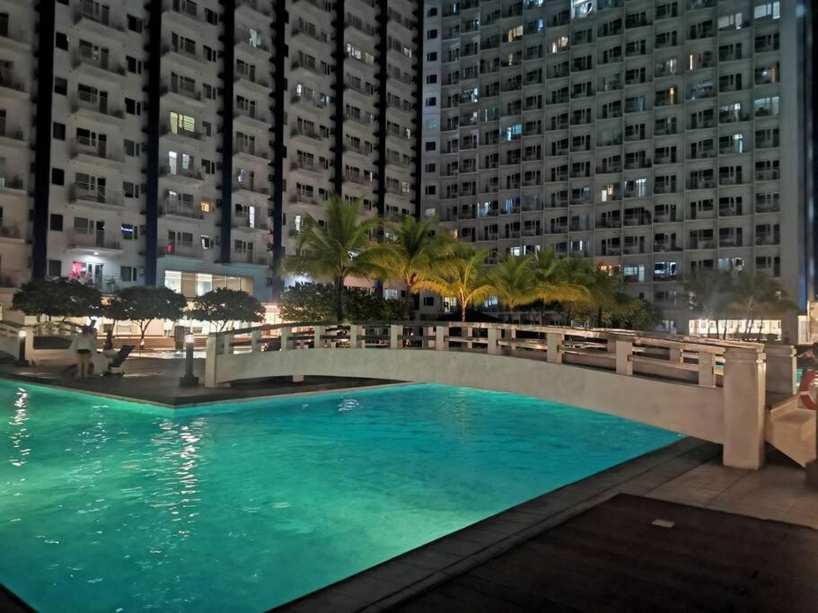 Unit Open For Staycation Apartment Manila
