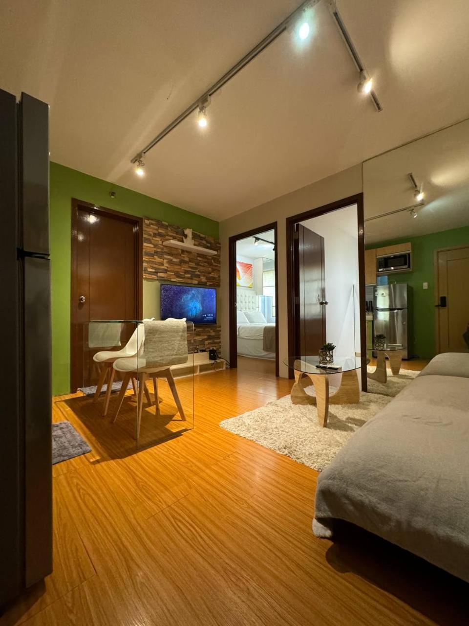 Apartment In Pasig Free Wifi & Netflix One Spatial Pasig *