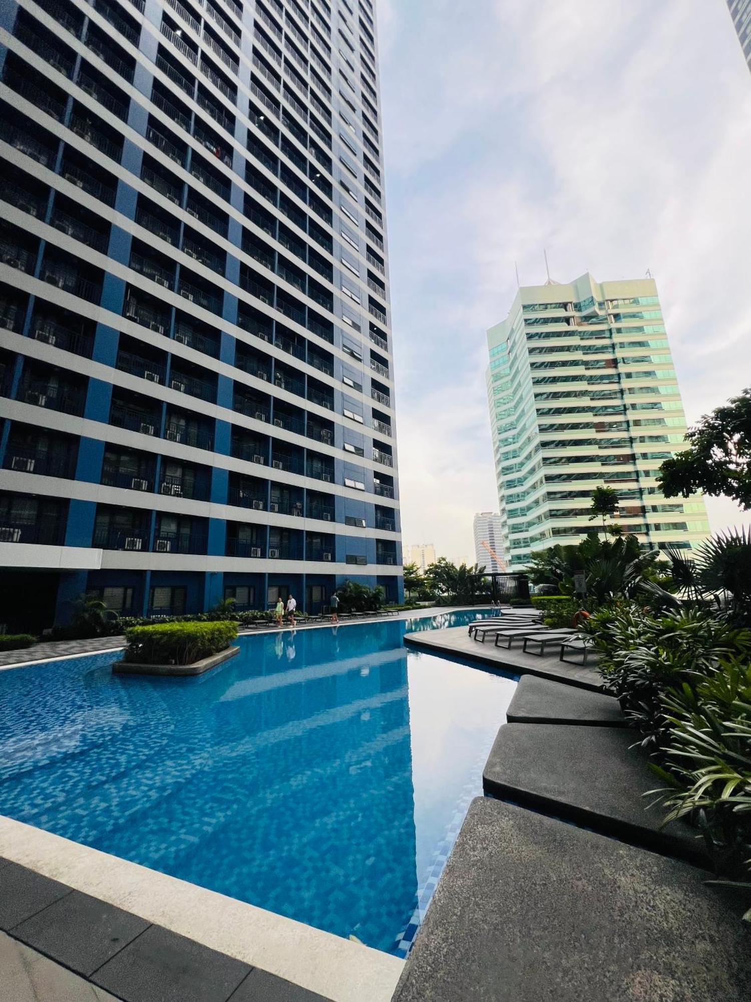 Apartment Am Condotel At Air Residences