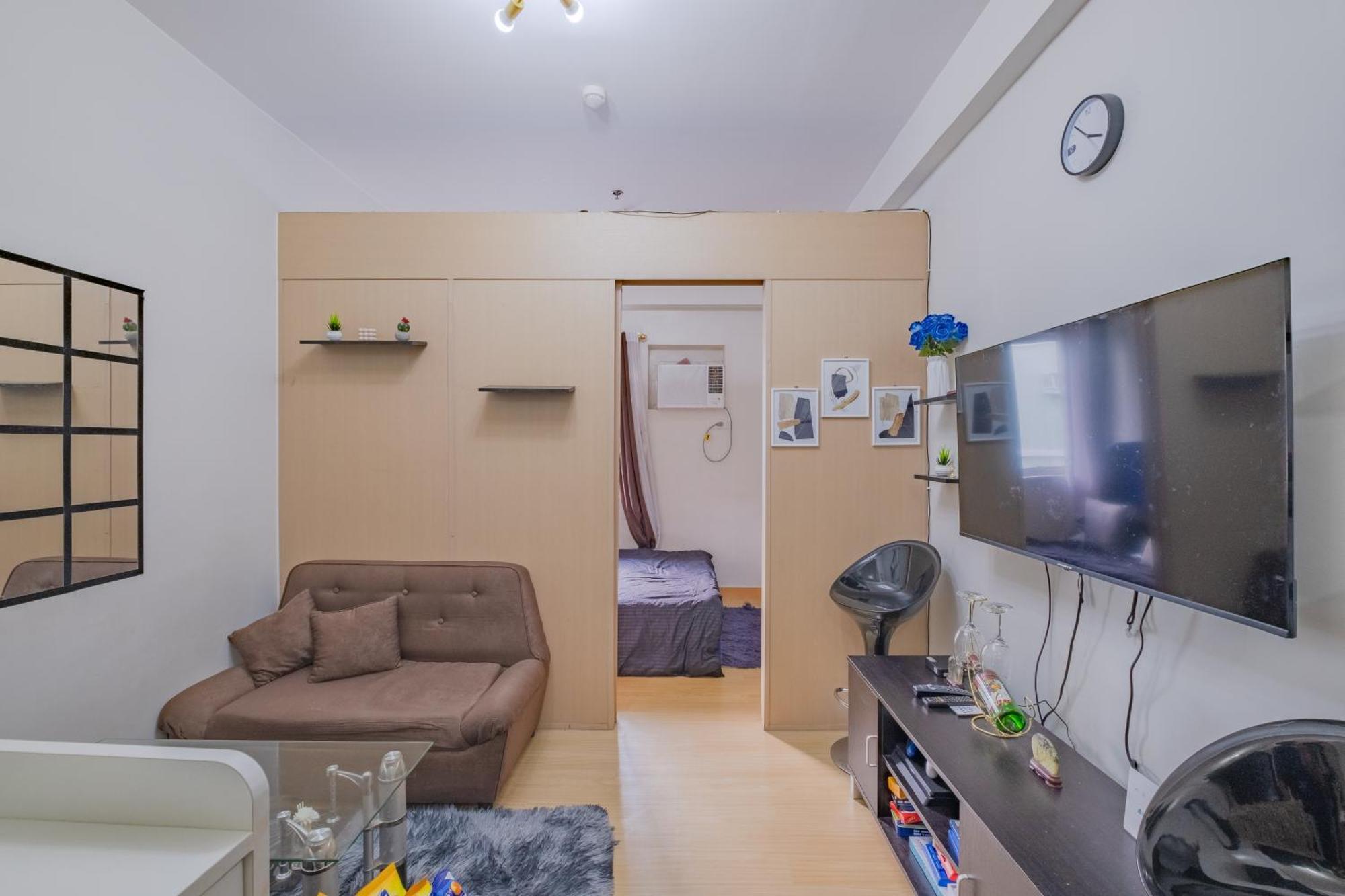 Apartment Cozy Whole Staycation At Trees Residences *