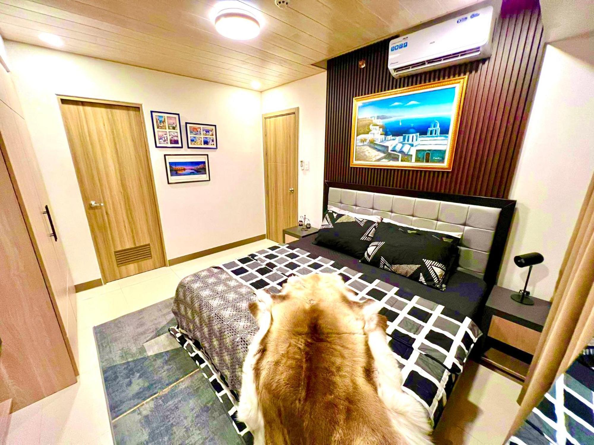 Keyless Entry Executive 2br With King Bed, Jacuzzi Pool, Live Tv & Hbo Max, Fast Wifi, Free Parking Near Moa Apartment