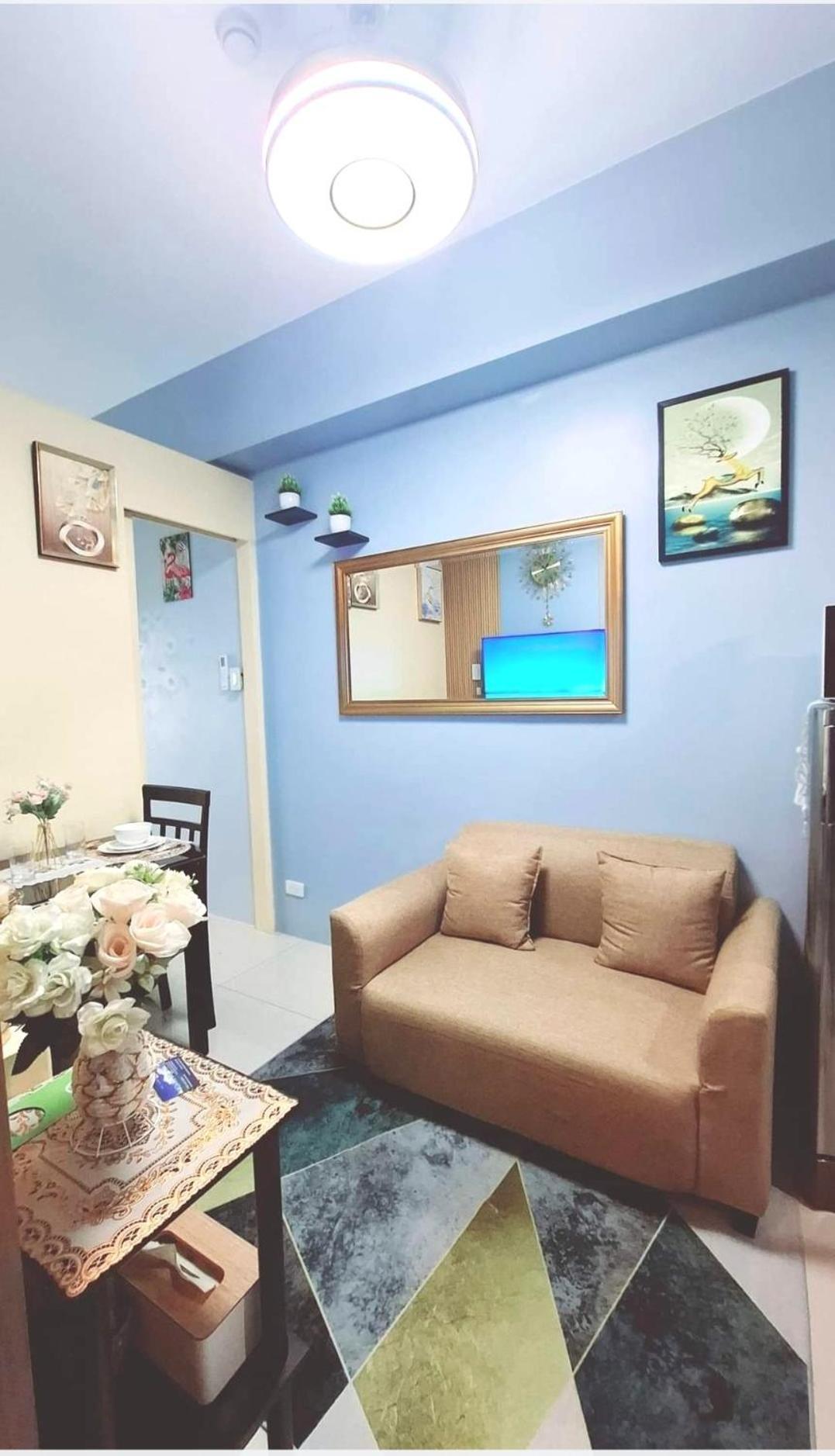 Foursphere Staycation *