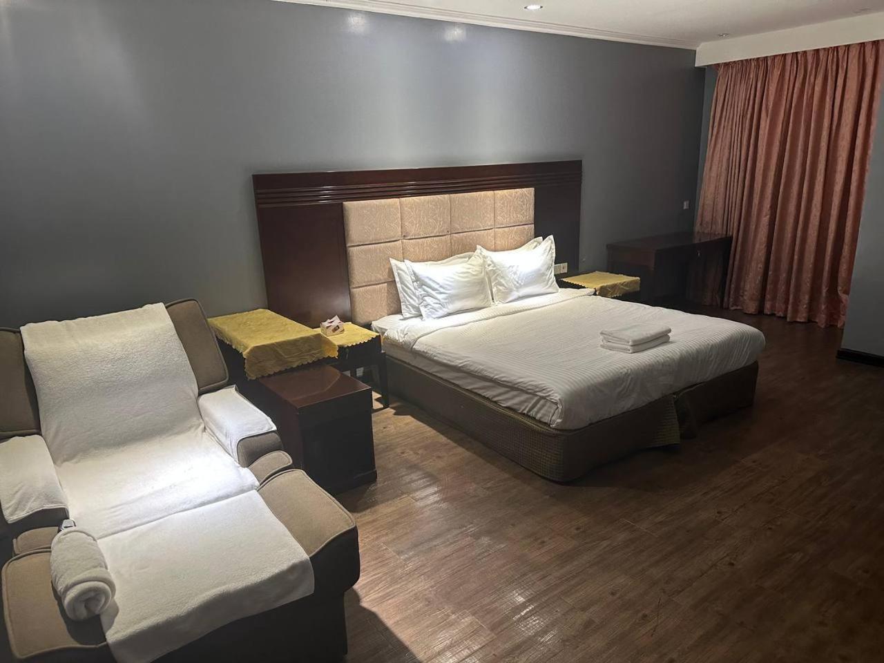 Jjimjbang Manila