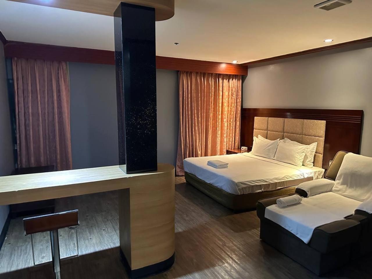 Jjimjbang Kapselhotel *