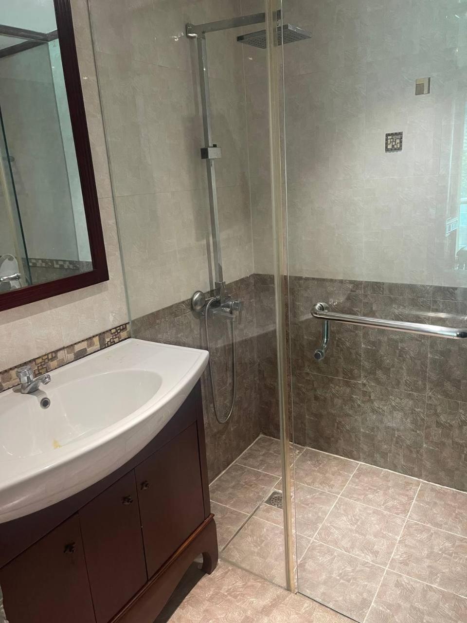 Kapselhotel Jjimjbang Manila