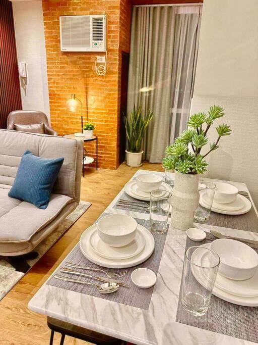 Avant At The Bgc 1br Loft With Golf Course View *