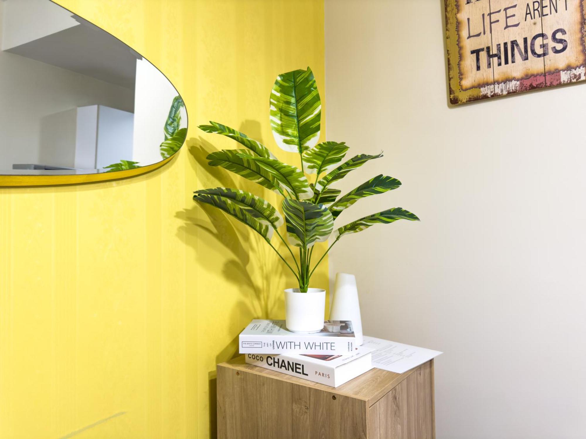 1br Makati, Air Residences M007 Apartment *