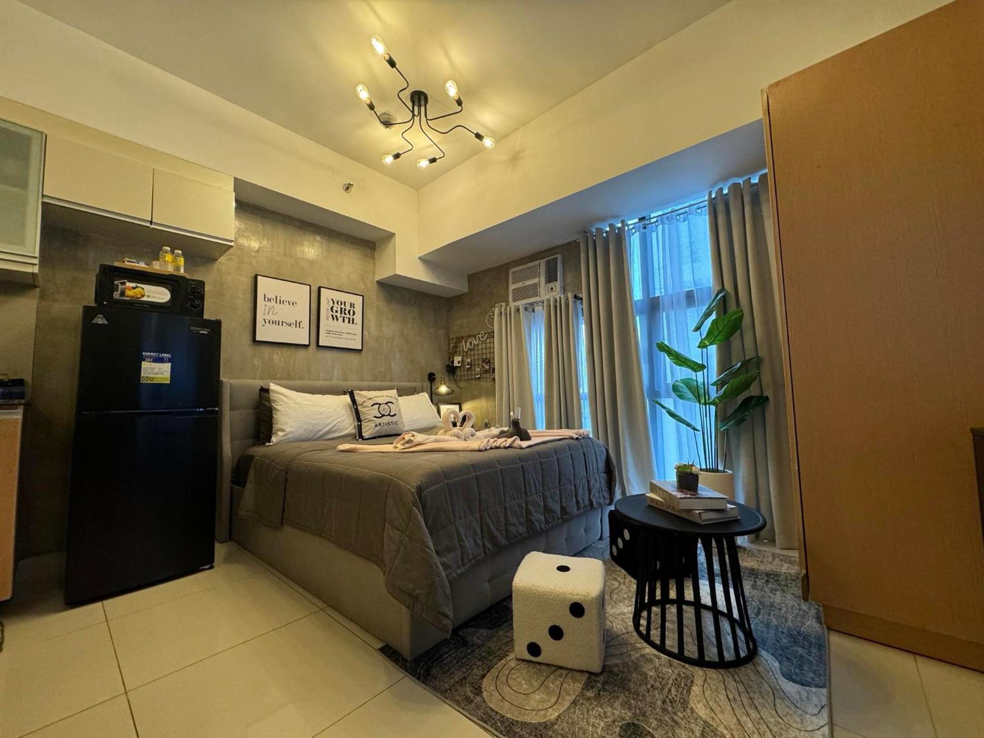 Apartment Luxurious Viceroy Walk To Venice Grand Canal Manila