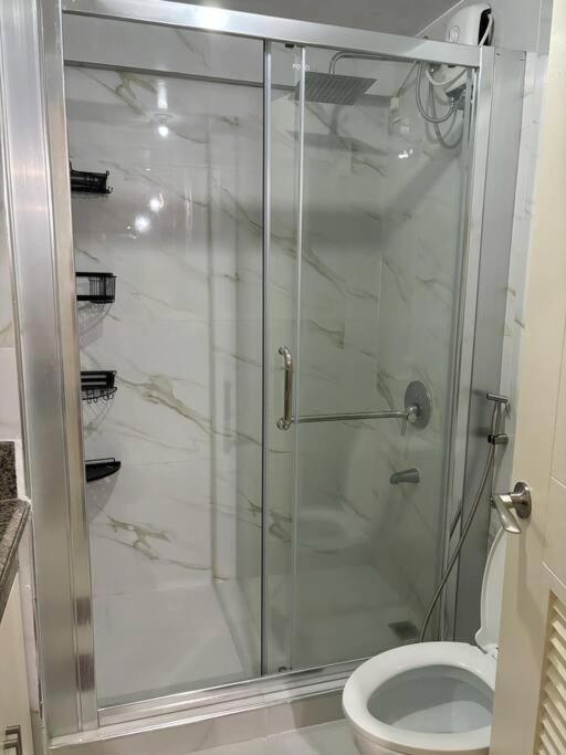 Apartment Minimalist 2br In Pasig