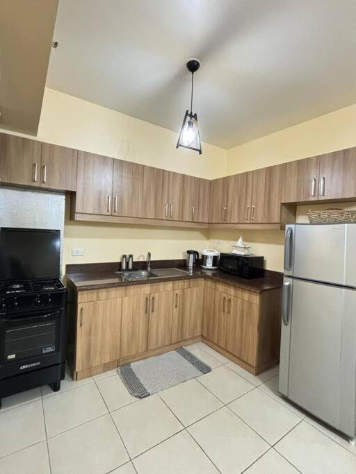 Apartment Minimalist 2br In Pasig *