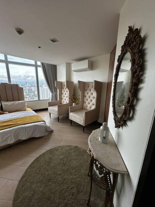 Alpaca-lemon Penthouse * Manila