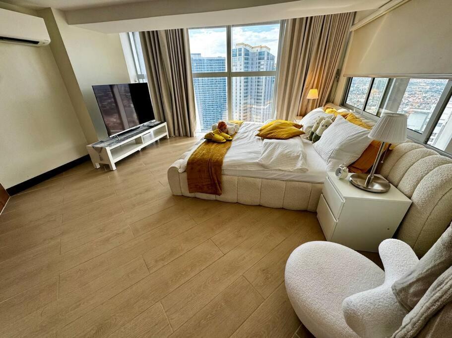 Alpaca-lemon Penthouse * Manila