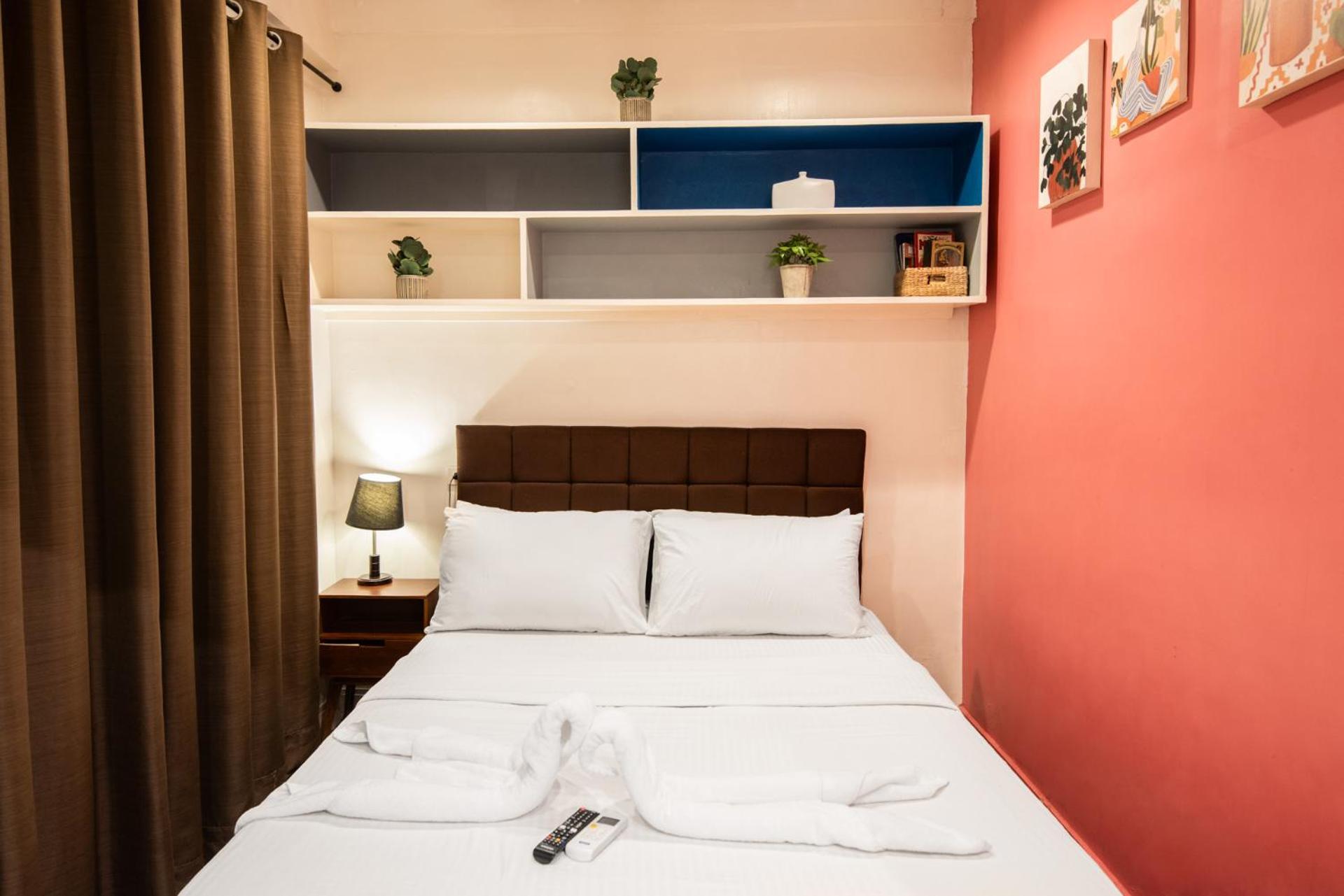 Homey And Cozey Poblacion Makati S02 Homestay Manila