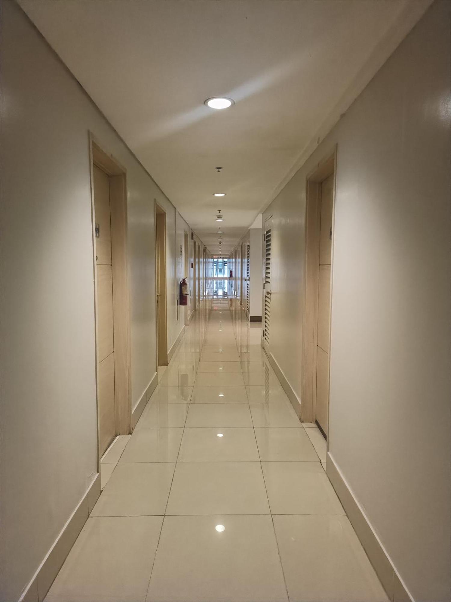 Sea Residences Near Mall Of By Amigo's Place * Manila