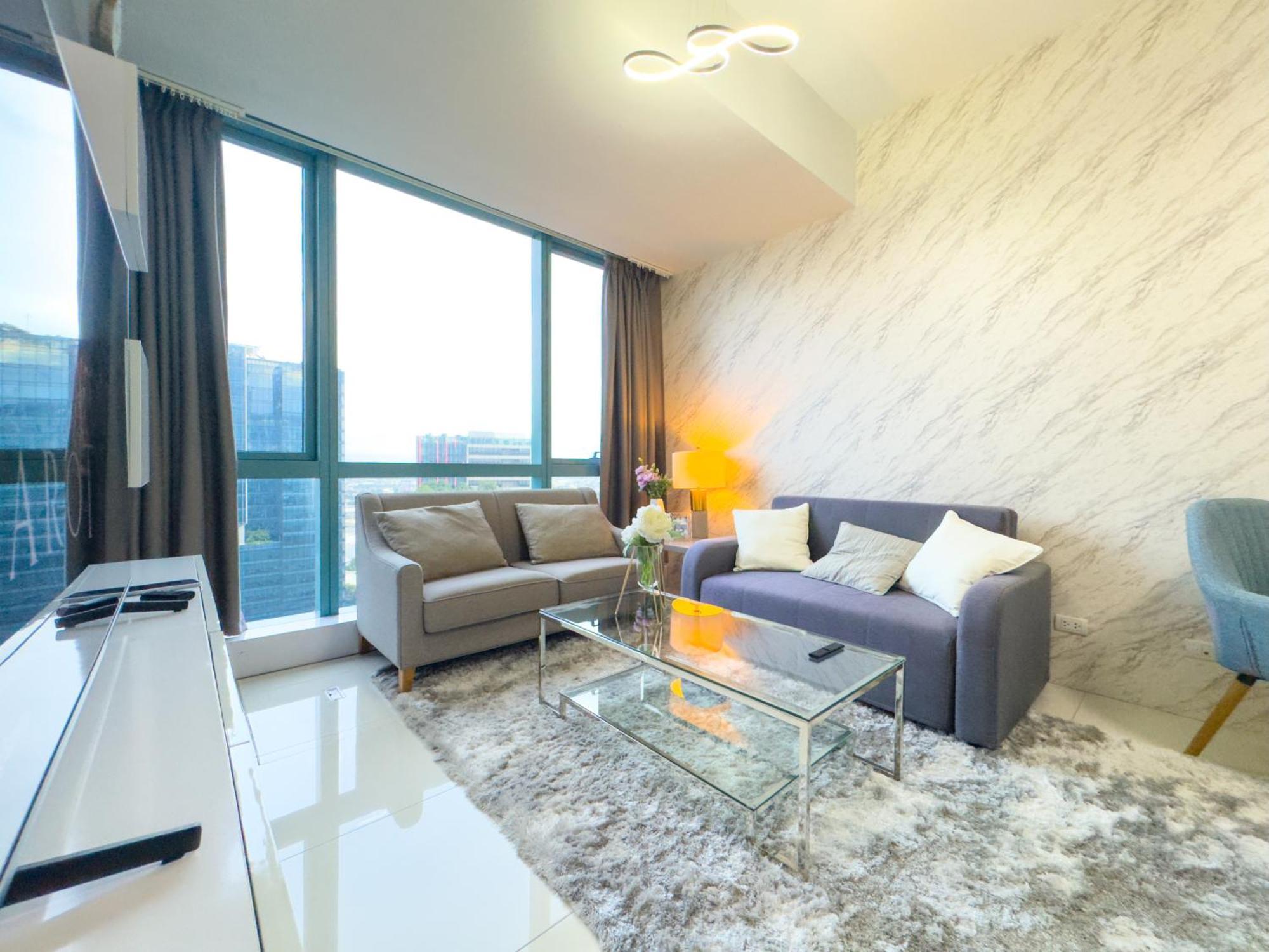 1br Bgc, One Uptown B001 * Manila