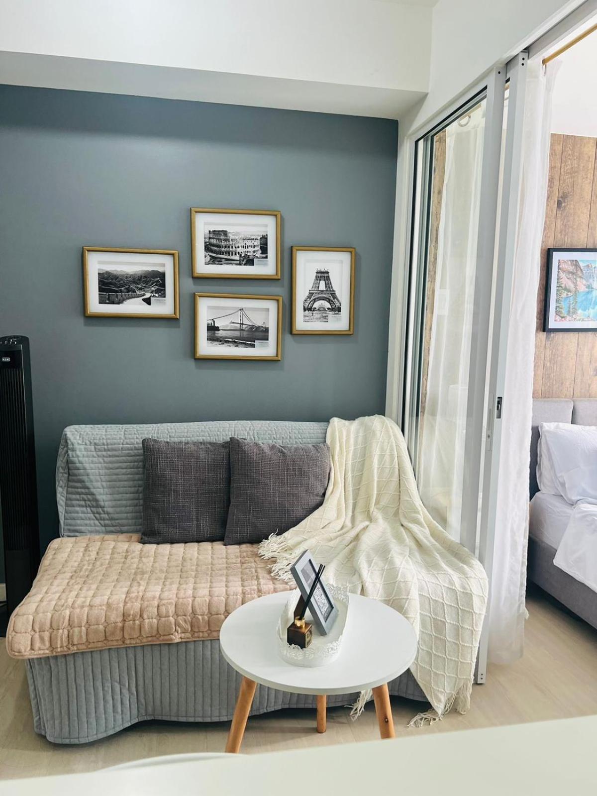 The Bahamas And Maldives At Azure Residences Near Airport