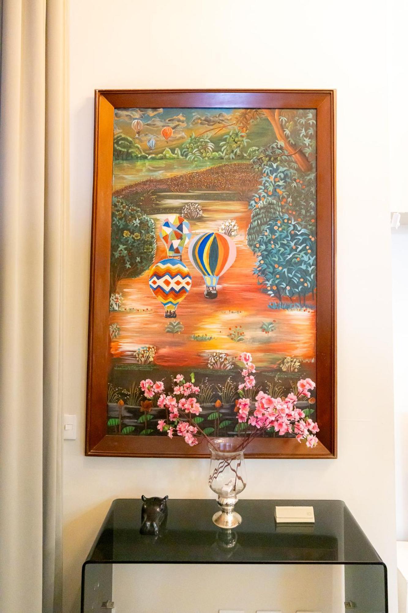 A2j Luxury 3br Near Uptown Mall Bgc Taguig *