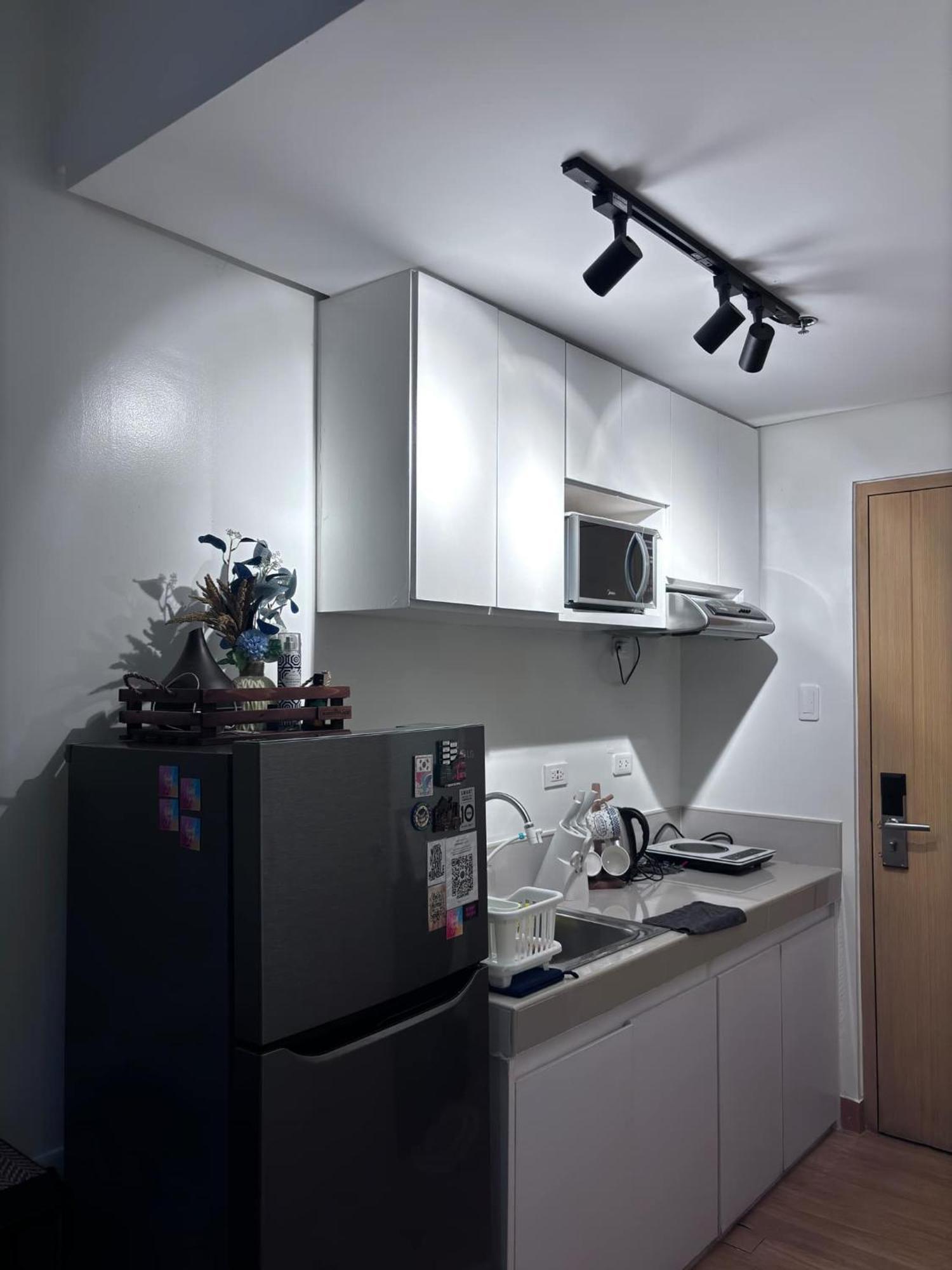 Cozy Near Mall Sm Fairview Trees Residences Quezon * Manila