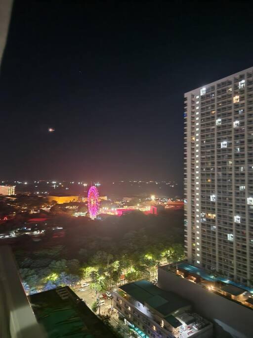 Coast Residences Ana D'arcy Staycation Apartment *