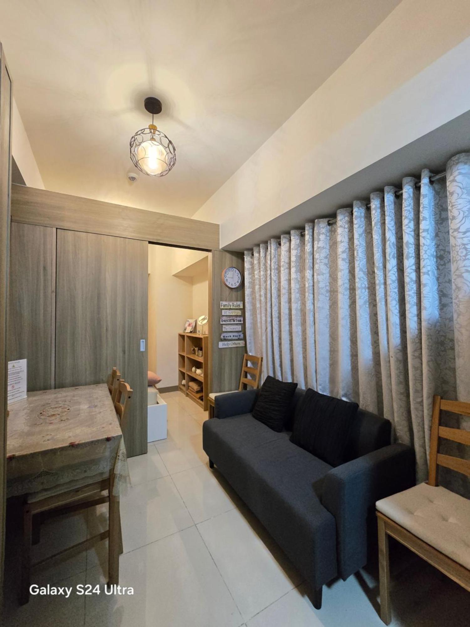 Coast Residences Ana D'arcy Staycation * Manila